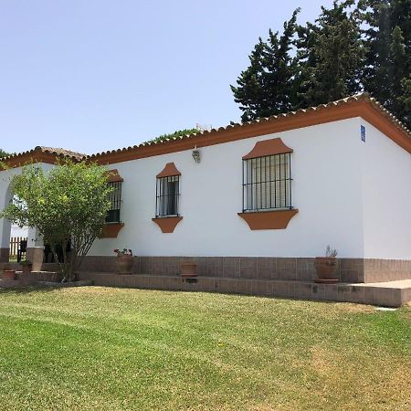 Chalet Con Piscina, Amplio Jardin Y Aire Acondicionado Chiclana de la Frontera Dış mekan fotoğraf