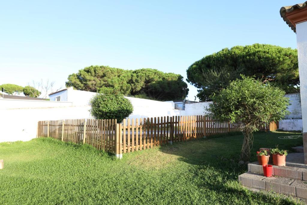 Chalet Con Piscina, Amplio Jardin Y Aire Acondicionado Chiclana de la Frontera Dış mekan fotoğraf