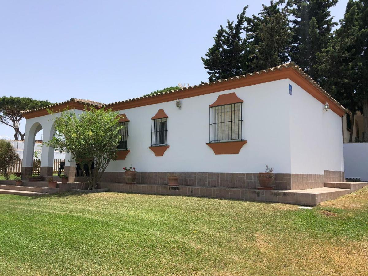 Chalet Con Piscina, Amplio Jardin Y Aire Acondicionado Chiclana de la Frontera Dış mekan fotoğraf
